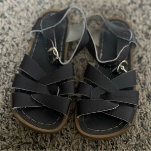 13y brown saltwater sandals